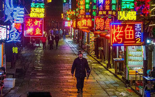 中航門(mén)楣彩：助力夜市地攤屏！